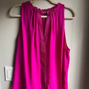 ELIE TAHARI PINK WITH GOLD HARDWARE BLOUSE